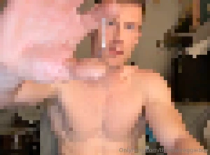 Watch me lick the cum off my fingers after shooting my load in the