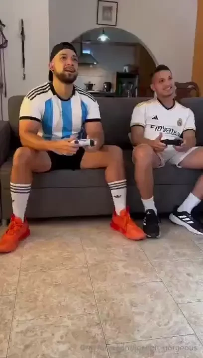 Hi i m enderj27 i m here with a variety of my content the best sex part 11 