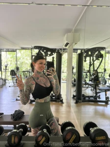 Who wants to be my gym partner part 2