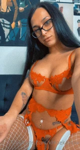 Bring that mouth over here and drop it in my lap