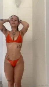 Fui tomar banho no vesti rio da piscina do condom nio e decidi gravar part 1