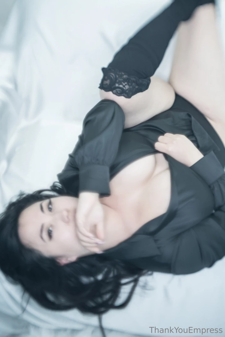 You saw me in your dreams last night a blur a fading vision you felt 