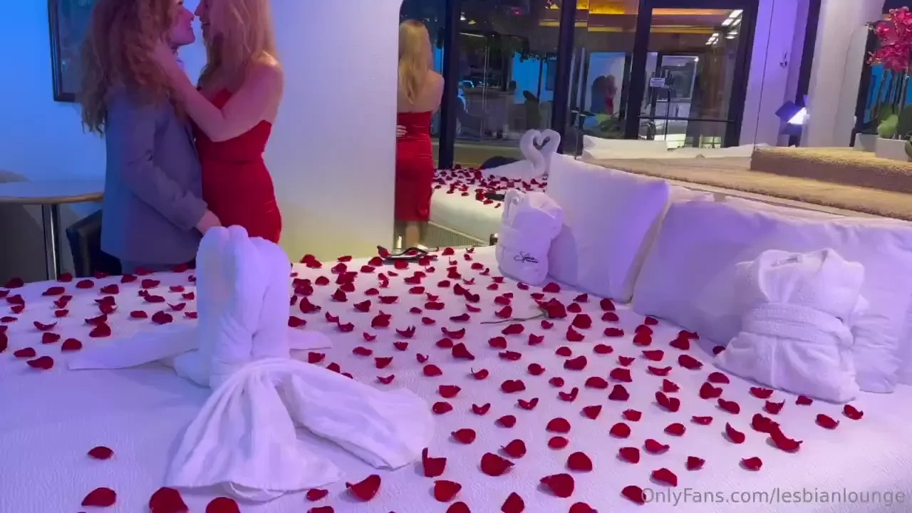 Date night sex my wonderful amazing wife xxginger_fetish planned this 