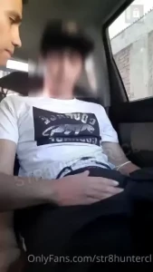 Este flaitecito descubri mis video y quiso que se lo mamara a lo cual