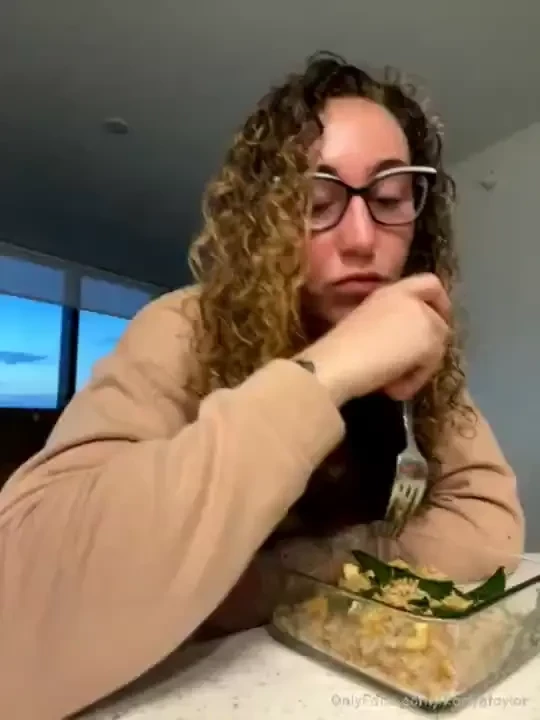 Stream started at 04 10 2021 11 56 pm the stream from tonight i loved 