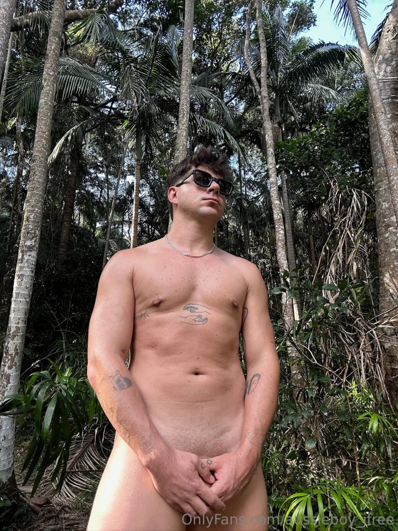 Cum over to the better side aussieboy_j amp let s have some fun 