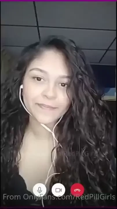 Part 1 - innocent marcelli reads an erotic story for the first time i 