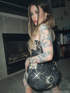 289194757471608832 part 8