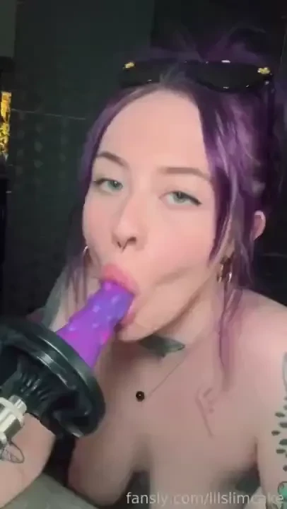 Face fucked so hard i broke my machine whoever gets me the exact one 