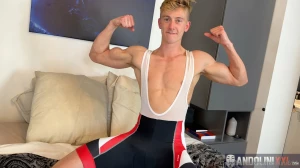 Britishtwunk on his bike diffusion par message priv 2023-08-09 vid o part 1