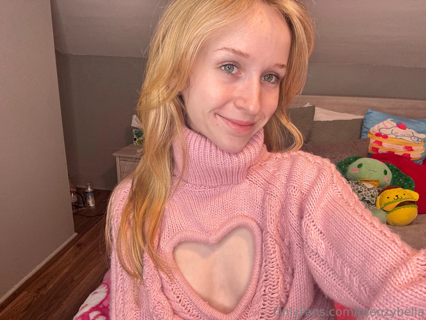 Just a quick selfie for you because i know you miss me 