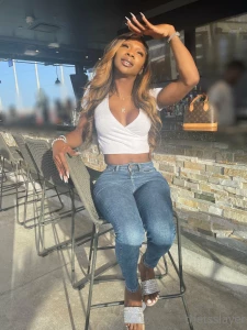 Spent the afternoon at top golf wit kourtneydash rumor has she if she