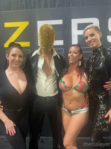 Day 2 of exxxotica matrix dominatrix snd thetsslayer stopped by the part 1