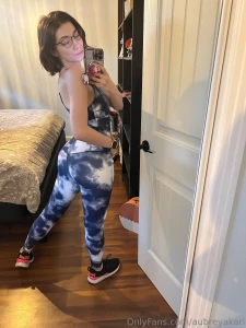 Who likes gym outfit pics been in the gym a lot lately i need some part 1