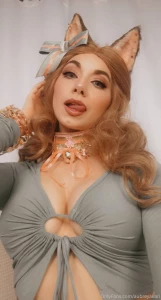 Hiya from a best girl do you like cat girls they re loyal and playful