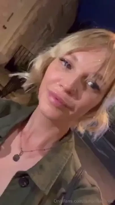 Working on new cumwalk videos little snippet of a beautiful glaze from 