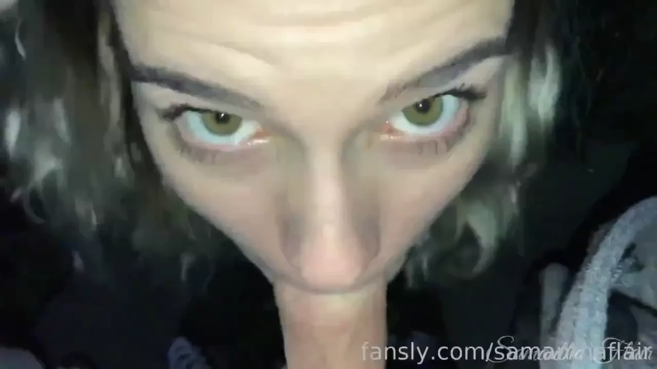 Quick blowjob by the lake 