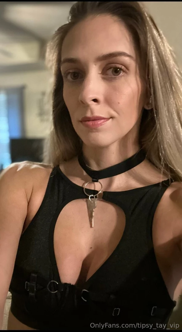 Full video pinned on free page 10 minutes of relentless teasing and 