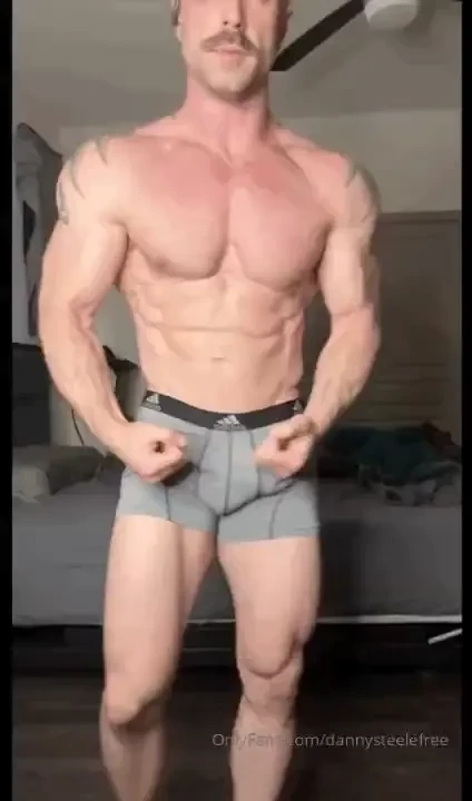 Asmr dirty talk strip tease mic d up so you can hear me like im right 