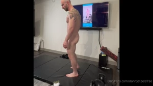 Full nude booty and leg workout watch how i get to be so fit while im