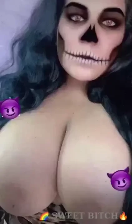 The darkest and richest month look at these big rich tits you want 