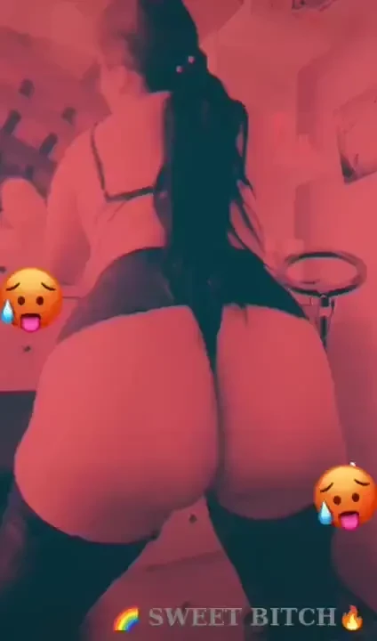 What a delicious ass my love you like it 