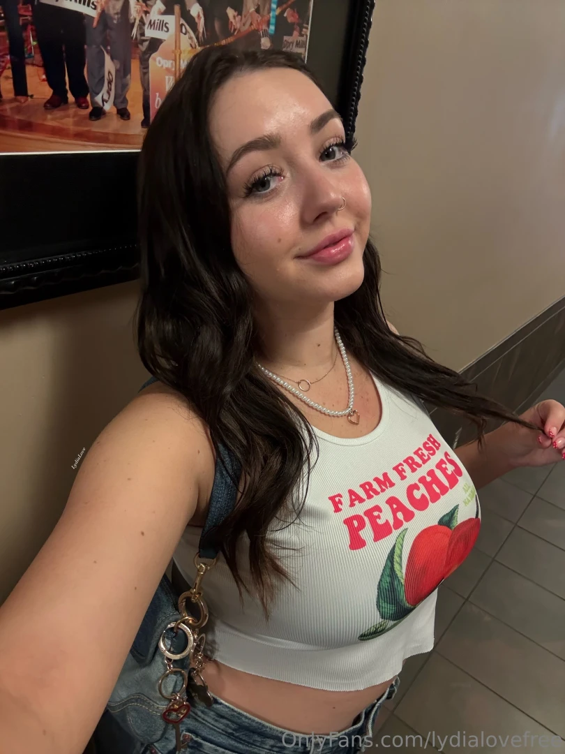 Filthy fantasy voice note tip me 40 and i ll send you a raw unfiltered 