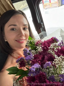 I got the flowers but i could use a little extra attention too any