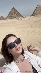 On my way to seduce a pharaoh want a ride