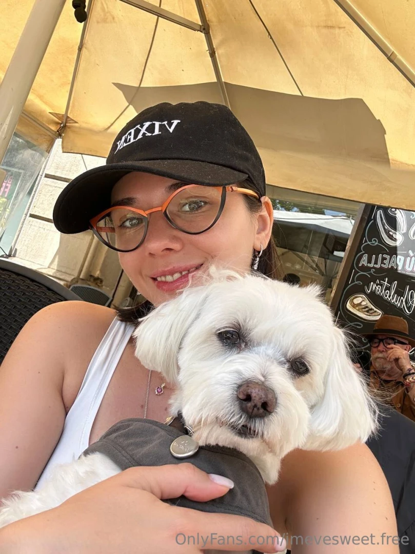 He lets me think i m in charge we both know the truth 