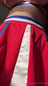 This outfit fits me soooo perfectly