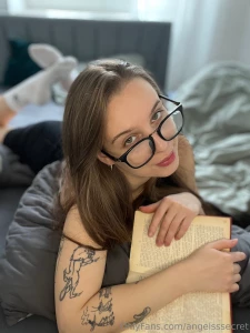 Do you like reading books what s your favorite book