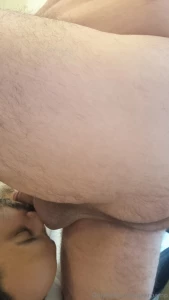 Le encanta al gordito chuparme los huevos part 4