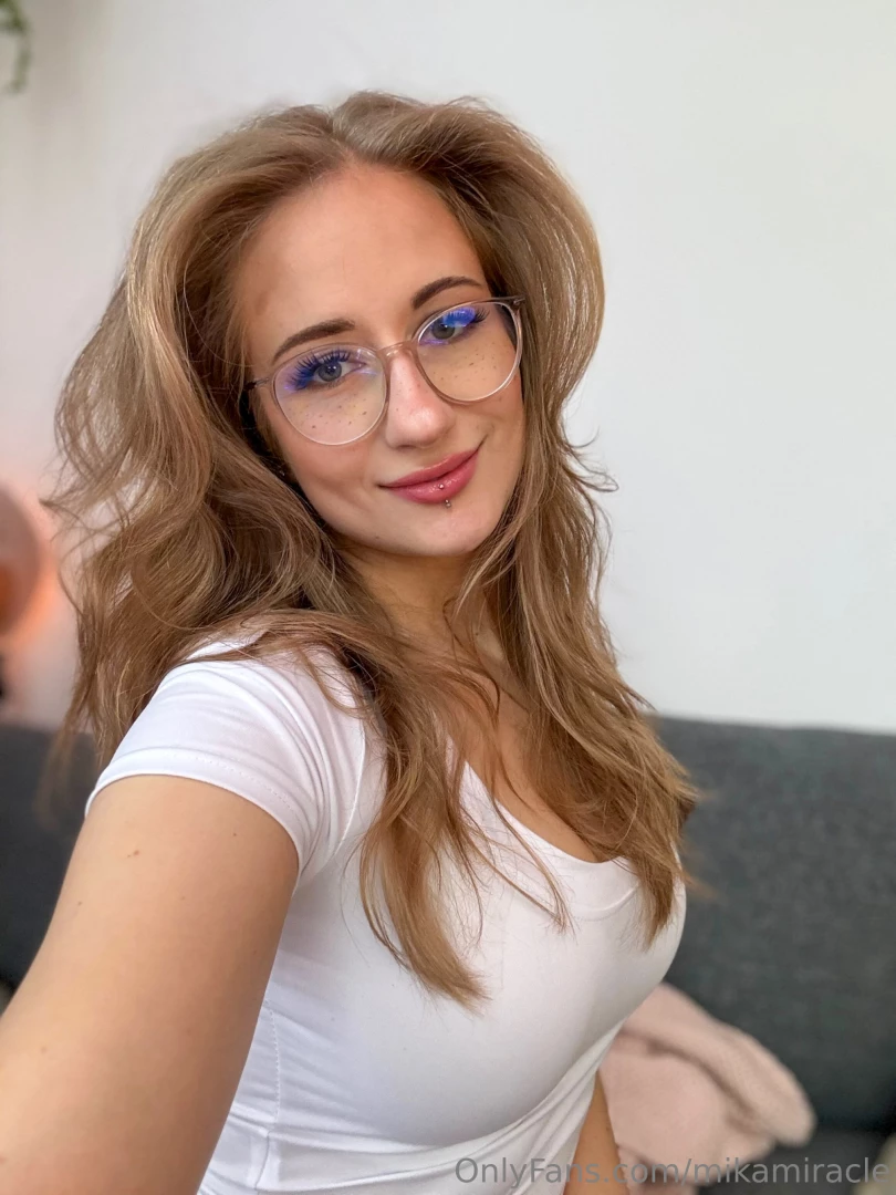 Hi meine lieben ich wollte mich mal wieder melden ihr habt die letzten part 2 