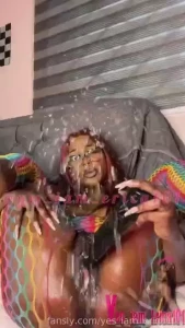 Do you like creamers or squirters cause i can do both fyp pov ebony