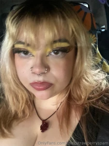 You re really not going to sub to my paid of thiccstrawberry it s only part 4