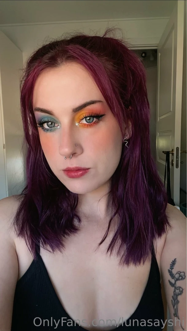 Would you take me out with this make-up 