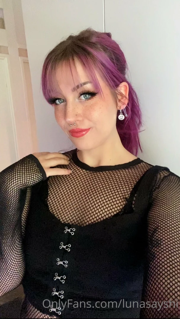 Goth gfs do it better 