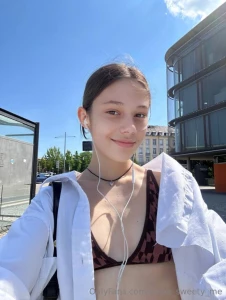 Kate_kitty18 is wet right now busty cutie kate_kitty18 loves riding part 49