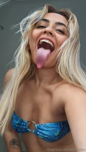 Happy friday my loves join my private page tabycatxoxo