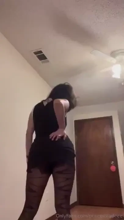 Quick lil tease part 6 