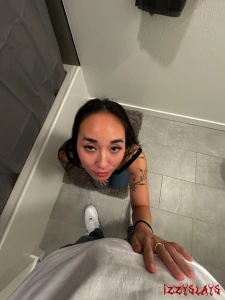 Getting sneaky slut to cheat during kickback privatekittyy