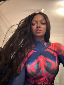 Wanna get tangled gt