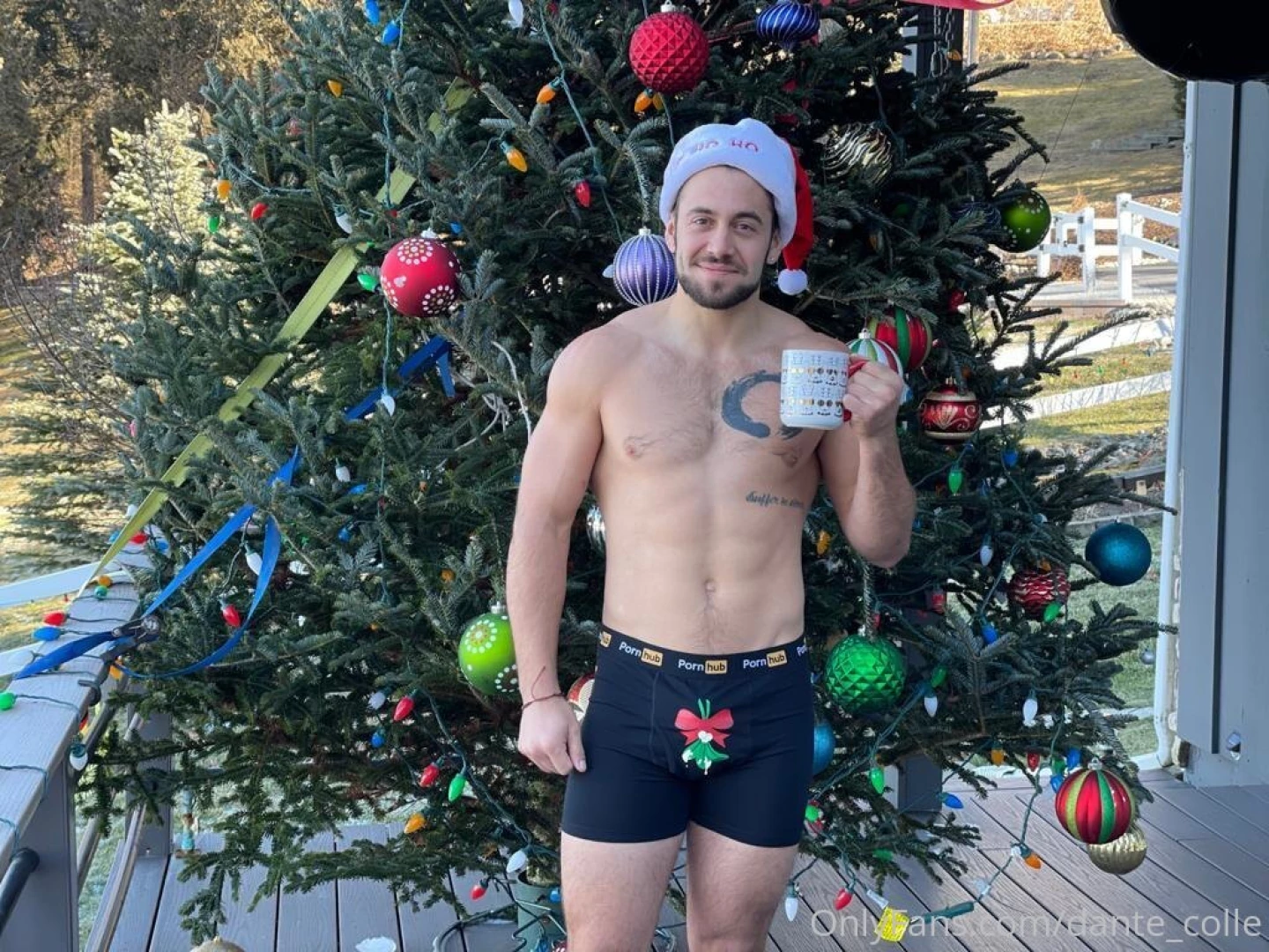 Drop your favorite christmas movie title under this post go 