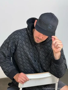 Need a little colle motivation drop a 5 fiver under this post and i ll