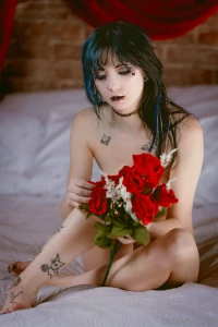 Would you give shibari-kitten flowers be sure to jump over to her page