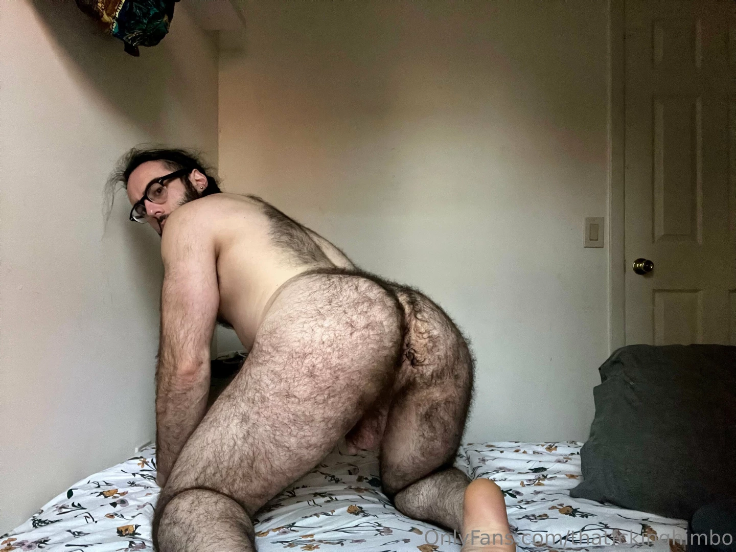 Just woke up and wish i had something to sit on happy hump day guys part 2 