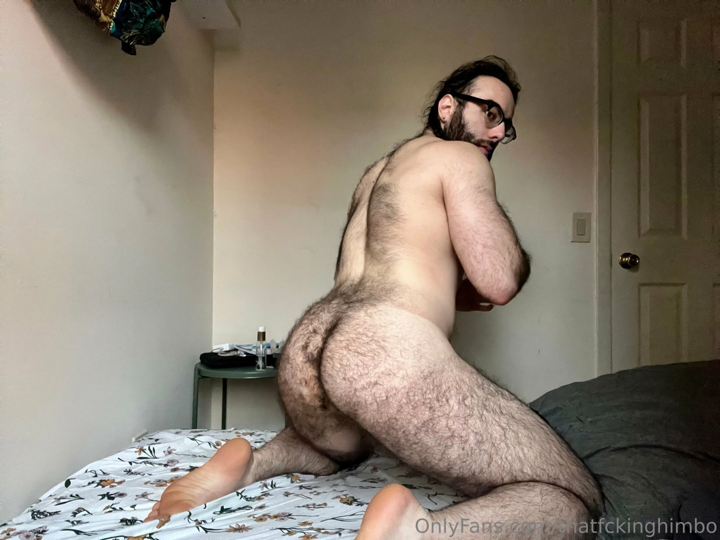 Just woke up and wish i had something to sit on happy hump day guys part 12 