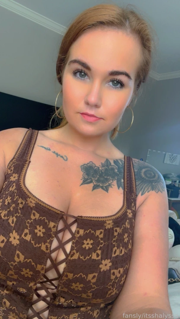 My new tops fyp pawg tattoo curvy bigboobs croptop 
