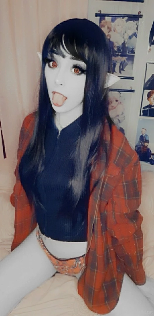 I finally cosplayed marceline from adventure time i hope you all like part 7 